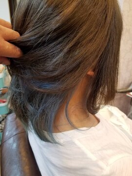 ハグエヴェック(HUG AVEC) 夏を楽しむインナーカラー☆