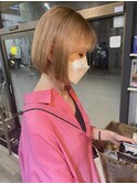 ソフトなベージュ stylist yumi