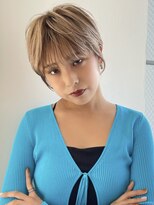 イヴォークトーキョーオーサカ(EVOKE TOKYO osaka)&nbsp;くびれ×抜け感ショート