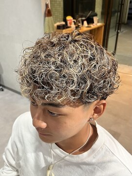 スウェル 柏店(Swell) ハイライト波巻きマッシュパーマ束感ショートメンズパーマ