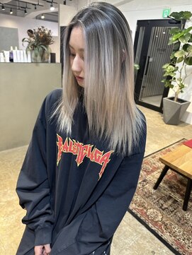 メリー オオサカ(Merly Osaka) 透明感やばい！コントラスト バレイヤージュ_clear ash_