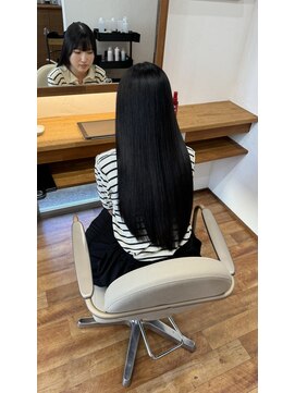 キヌ(kinu) 黒髪ストレート