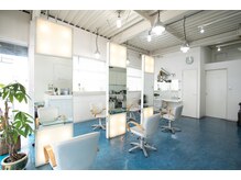 一番星美容室の雰囲気（開放感のある店内で気持ちもリフレッシュできます◎）