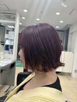 アッシュ 稲田堤店(Ash) ワインレッド×外跳ねボブ