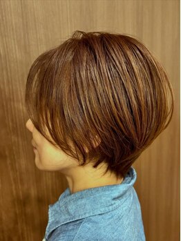 ヘアアンドエステ ロモ(HAIR&ESTHE ROMO)の写真/【30、40代に人気♪】白髪染めでも明るく染まる！理想の色味が叶う！と大好評♪なりたいが叶います◎
