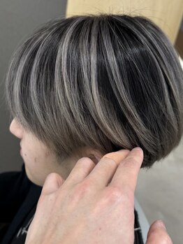 ソアー(SOAR)の写真/歴8年以上◎透明感×イメージ通りのトーン調整♪髪質やスタイリングを考慮したカラースタイルをご提案◇