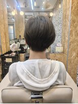 モーメント(moment)&nbsp;透け感ショート20代30代40代50代年齢問わずおすすめ！