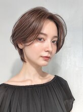 リラ(Lila)&nbsp;20代30代40代/小顔大人かわいいショート