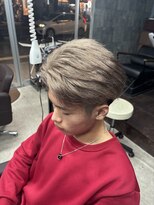 クレオ 福大通り店(CREO)&nbsp;ホワイトベージュ×ショートスタイル