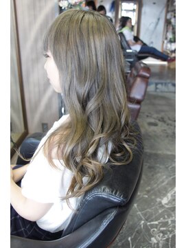 オーバーキャプテンネイキッド(OVER CAPTAIN NAKED) ホワイティーアッシュグラデーションカラー