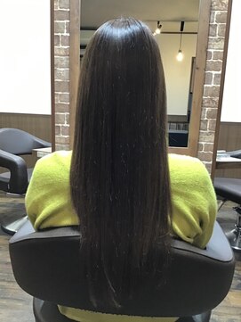 ヘアーサロン光(kou) サラ艶ロングヘアー