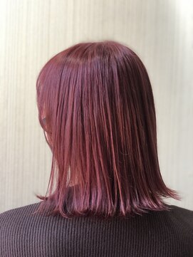 トムキャット(TOM CAT) ダークベリーレッド