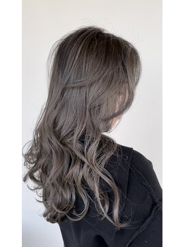 ポンヌフ(Pont Neuf) オリーブグレージュ