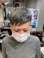 ダニーコウベ(Danny kobe) グレー