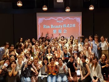 ショコラ ウメダ(Chocolat UMEDA)の写真/【女性美容師80名が在籍するショコラグループ】多彩な才能を持つ彼女達のホスピタリティをご体験下さい◎