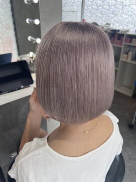 スパークスヘア(Sparks hair) ブリーチの極み。ホワイトラベンダーーーーーアッッシュッッッ！