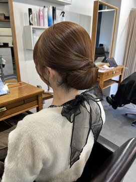 アンクル(ancre) 艶髪×タイトシニョン×ロング×ヘアセット【広島】【横川】