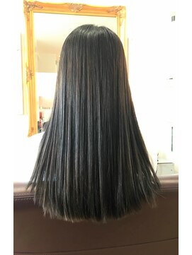 コワファースト させぼ五番街店(COIFF1RST) グレーカラー