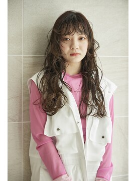 フラウ チャームマーチ(hulau Charm/MARCH) ロングパーマ/コテ巻風パーマ/くせ毛風パーマ/大人ロング