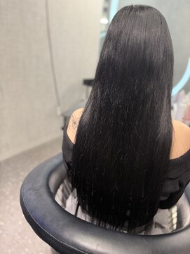 ラニシス ヘアー(Lanisis Hair) 極艶ロング