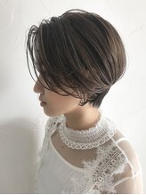ウィロー(WILLOW) 【WILLOW京橋】ショートレイヤー(井下貴史)