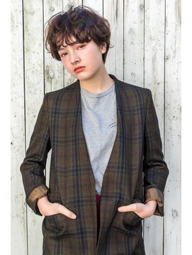 エニイ(ANY) 耳かけマッシュショート