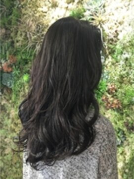 ヘアメイク アンティ シャンドラ縮毛矯正+毛先パーマを♪