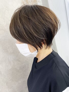 マグ ギンザ(mag ginza) 絶壁解消くびれショート×明るめベージュ