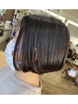 ジッピー ヘアーコレクション 20代30代40代ショートボブ　グレーミックスカラー