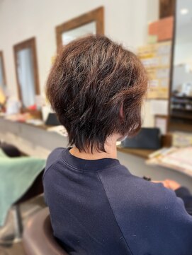 ウィーズヘアー(Weed's Hair) 大人クセ毛いかせるショート