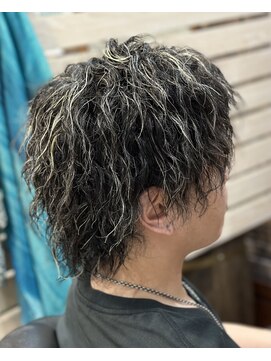 ヴェルゴ 北島店(vellgo) ツイスパ×金メッシュ