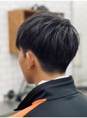 ナチュラルな刈り上げスタイル