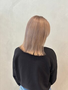 ジーナ 札幌大通(Zina) 美髪*切りっぱなしボブ*ブロンド*髪質改善*Zina札幌大通