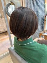 スタジオ アルファプラス 日暮里店(studio α+)&nbsp;ステップボーンカットカットボブショートハイライト白髪ぼかし