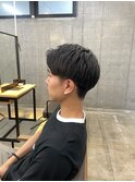 くびれ強めなマッシュショート