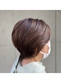 ショートボブ