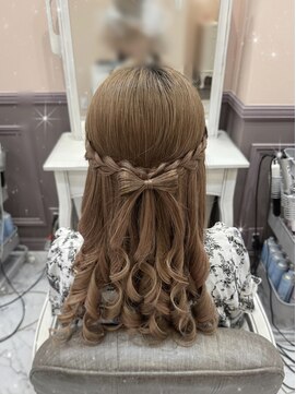 アリエス 渋谷駅西口店(Aries) 髪リボンハーフアップ