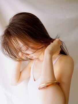 ディジョン(Dijon) 韓国顔まわりレイヤーカットグレージュオリーブベージュブラウン