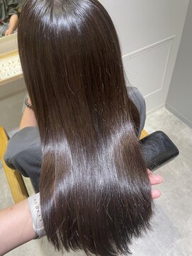 リタ(rita.) まつだて/オリーブ/グレージュ/艶髪/透明感