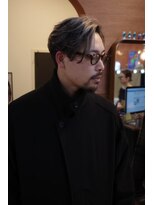 エディ(Edy)&nbsp;メンズホワイトシルバーニュアンスパーマ外国人風眉毛カット岡山