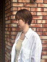 エン(en.)&nbsp;【地毛風ストレート】艶カラー×ぷつっとうるツヤ美髪ショート