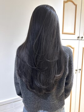 ネオリーブ チロル 横浜西口店(Neolive CiroL.) 酸性ストレート×レイヤーカット×アッシュグレージュ【横浜】