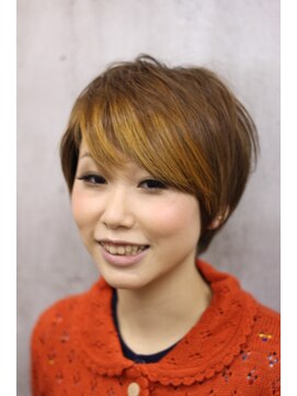 ヘアーサロン ドアーズ(hair salon DOORS) 『カラーで遊ぶ！』おしゃれショート