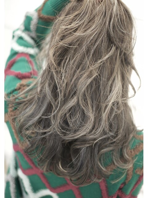 《New-Line 代表YUTAKA》冬カラー 髪質改善