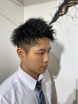 ツーダブルバイフィフス 西梅田店(WW.. by fifth) ツイスト【メンズサロンdot./梅田/JR大阪/西梅田/北新地】