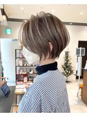 《30代40代》白髪ぼかしハイライト×前下がりボブ【イケダ】
