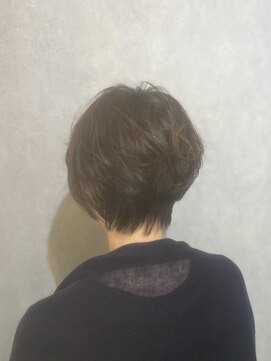 ウィスプ 赤羽店(wisp) 癖を活かしたくびれショート