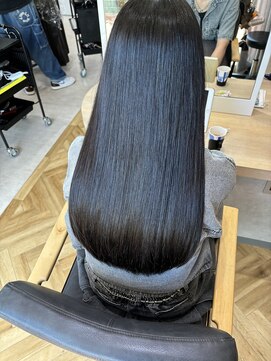 ジーナ 福岡天神(Zina) 【Zina　福岡】ツヤ髪/艶カラー/抜け感/グレージュ