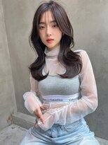 ロジッタ(ROJITHA)&nbsp;【ROJITHA原宿表参道】レイヤーカット×フォギーグレージュ