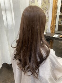 テテクルー(tete et clou)の写真/お手入れが楽チン・髪質や雰囲気に合わせた・若々しい・上品な大人フェミニン♪